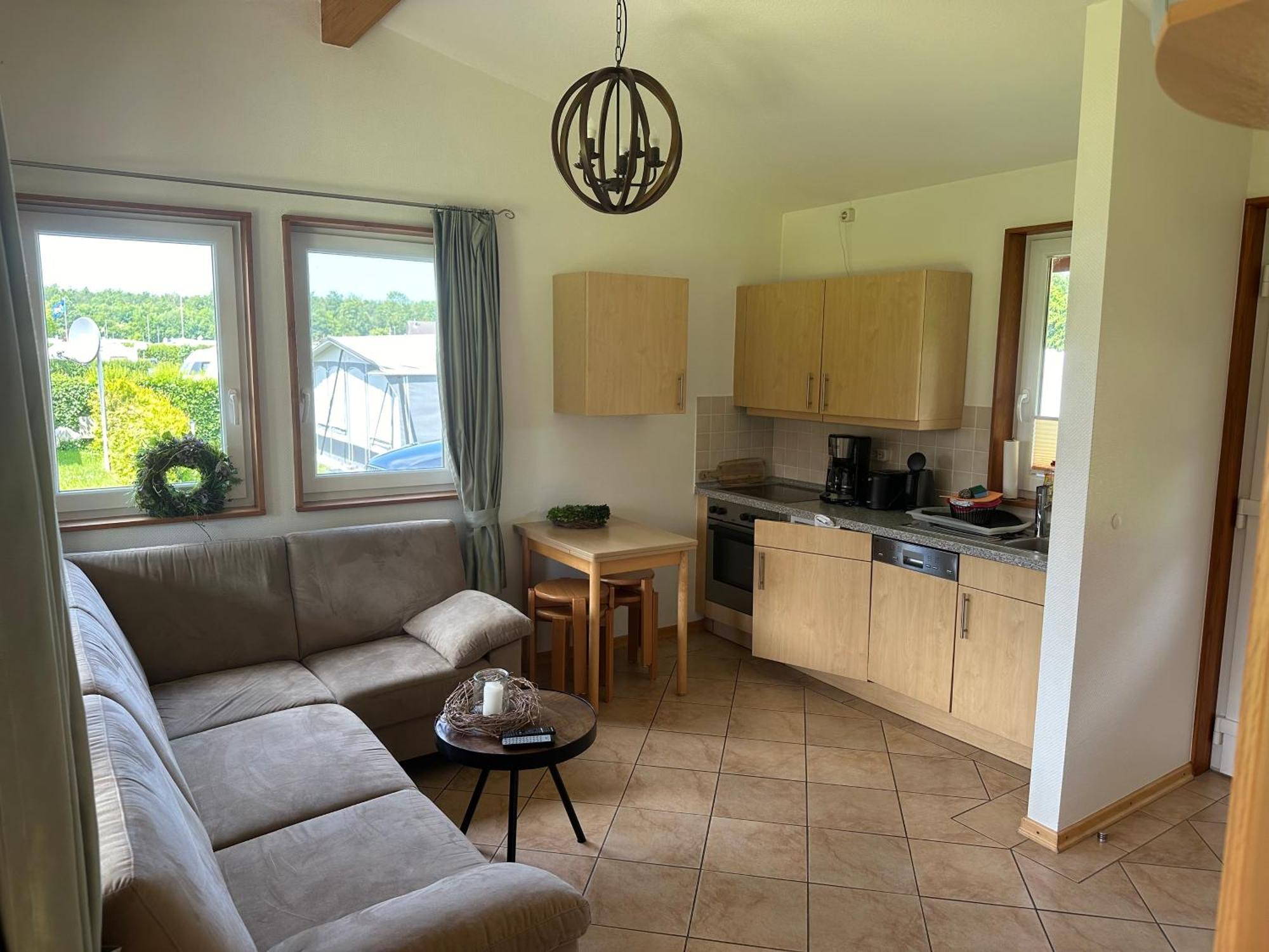 Ferienhaus Campingpark Waldesruh Behrensdorf Esterno foto